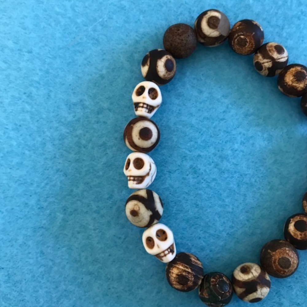 bracelett with agate stones